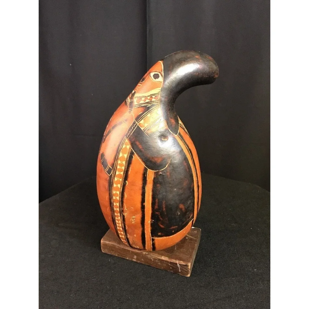 Vintage Decorated Painted Gourd‎ Statue Figurine Peruvian  Peru Art